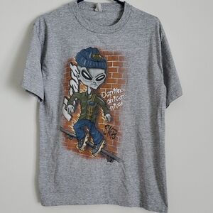 Skater Tshirt '97 Alien Graphic